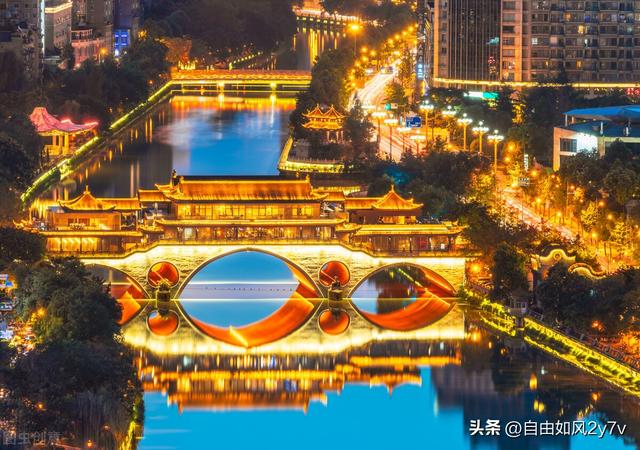帶娃外出游玩發(fā)朋友圈的簡短句子，帶孩子出去游玩發(fā)朋友圈的精美句子？