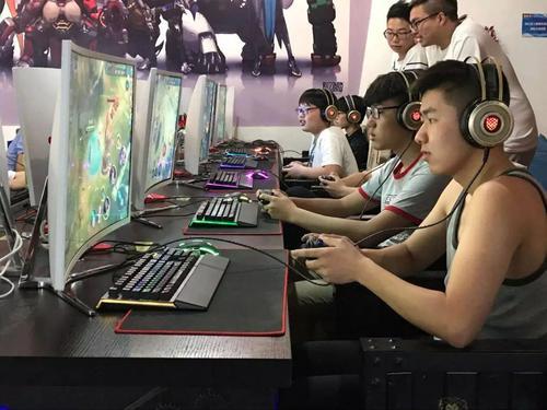 臺球廳賺錢為什么做的人少呢呢（臺球廳到底掙不掙錢）