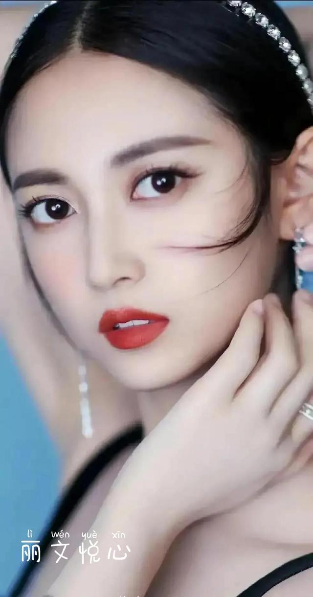 一個人生病發(fā)朋友圈讓人心疼的句子圖片帶文字，一個人生病發(fā)朋友圈讓人心疼的句子圖片搞笑？