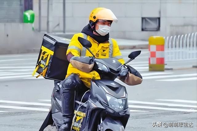 現(xiàn)在比較容易賺錢的行業(yè)，干什么行業(yè)能掙錢快？