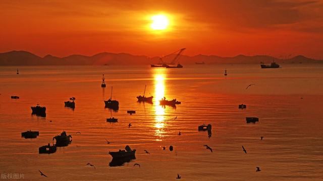 朋友圈人品的經(jīng)典句子圖片，為人處世的朋友圈說說？