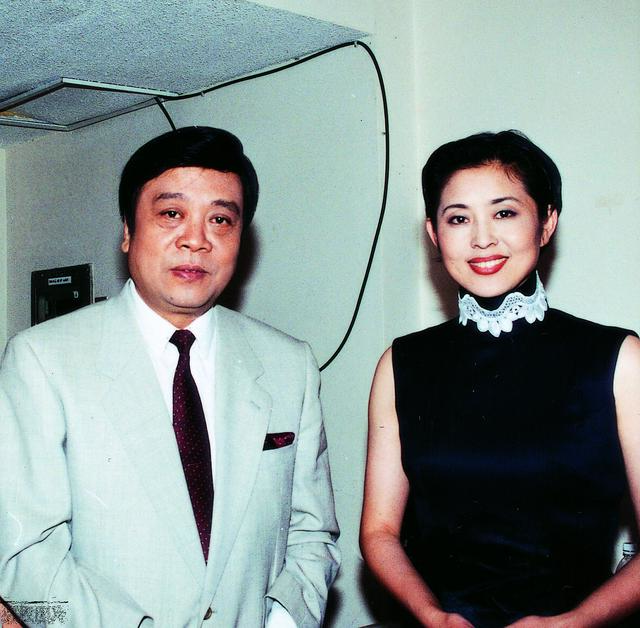 直播間字畫為什么便宜好多，直播間字畫為什么便宜好多啊