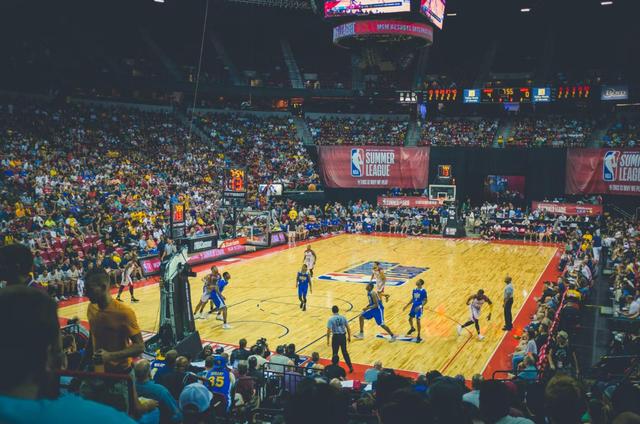 nba球星視頻怎么做，nba短視頻素材？