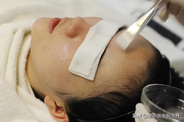 提拉緊致做什么醫(yī)美項(xiàng)目好（什么醫(yī)美可以提拉緊致）