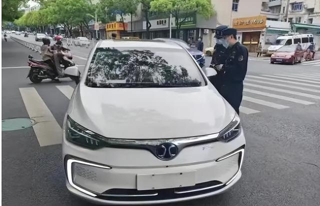 網(wǎng)上接單掙錢是怎么回事啊，網(wǎng)上接單掙錢是怎么回事兒？