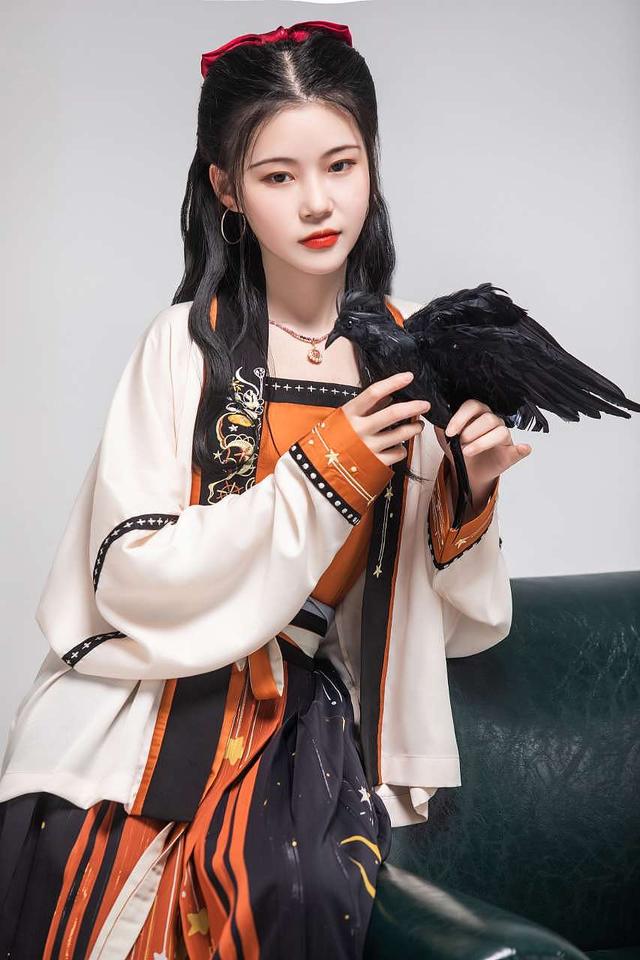 漢服活動(dòng)經(jīng)費(fèi)預(yù)算，漢服營銷推廣和方案計(jì)劃？