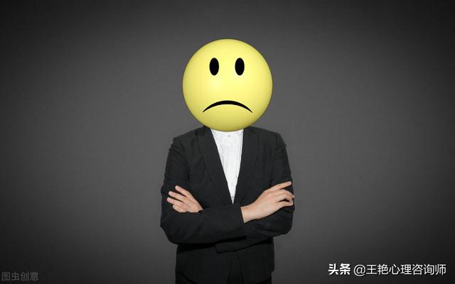 內(nèi)心自卑如何克服，怎么克服自卑的心理？