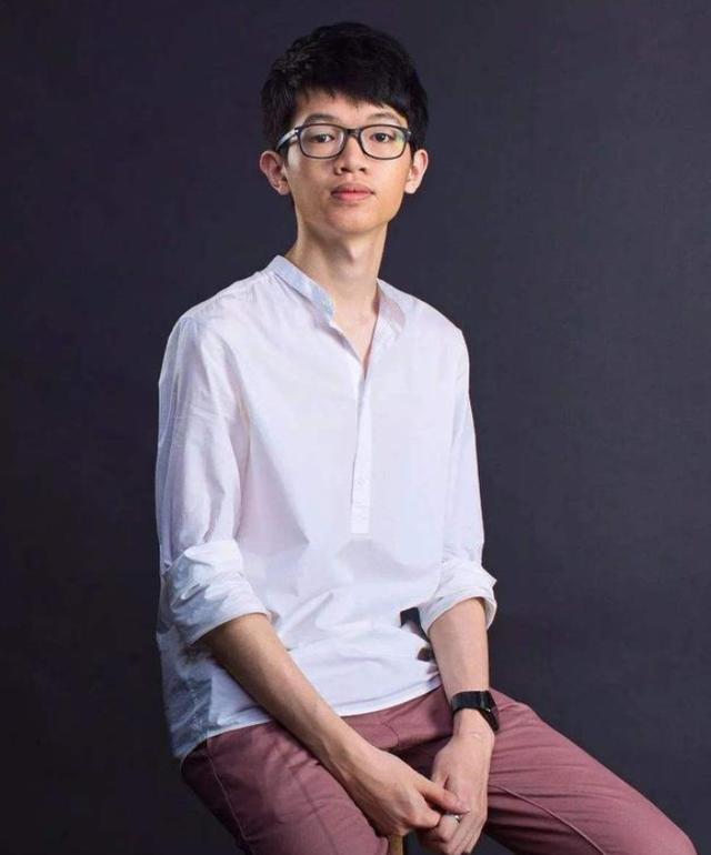有沒有畫畫賺錢的軟件（給別人畫畫賺錢的軟件）