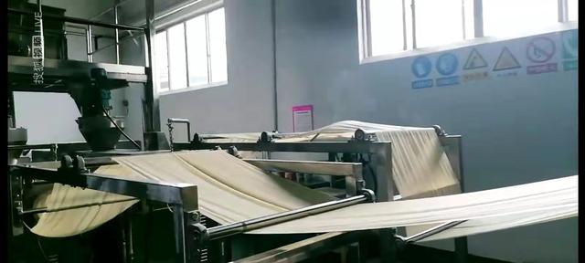 有粉絲又有方便面的方便面，方便粉絲泡多久可以吃？