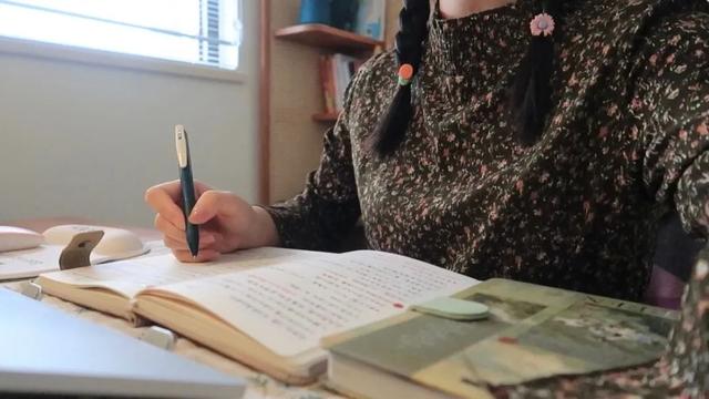 小紅書(shū)怎么樣才能漲粉，剛玩小紅書(shū)怎么漲粉？