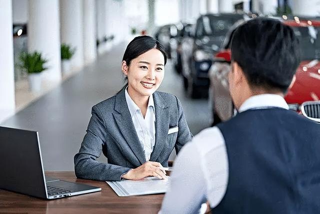 談?wù)勀銓︿N售的理解和看法怎么寫（談?wù)勀銓︿N售的理解和看法英語）