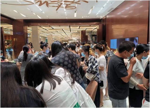 黃金店初學(xué)者怎樣銷售貨款物品，金店銷售黃金怎么做賬？