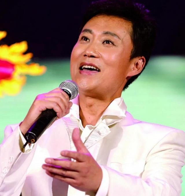 有沒有粉絲追到明星的（粉絲追上明星）
