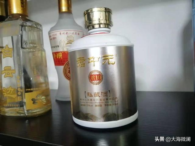 喝酒的朋友圈文案畢業(yè)，喝酒的朋友圈文案短句？