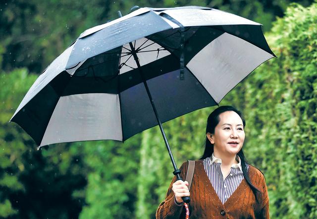 任正非的女兒為啥一個姓孟一個姓姚（任正非女兒一個姓姚一個姓孟）