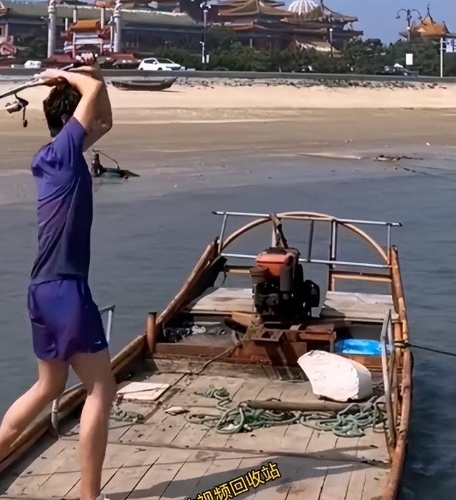 經(jīng)常吃菠蘿是什么梗（多吃菠蘿的梗）