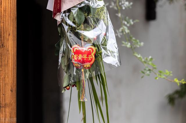 端午節(jié)文案朋友圈短句（端午節(jié)文案朋友圈簡(jiǎn)短）