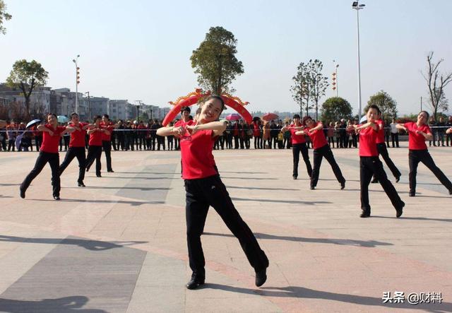 靠什么賺錢最舒服知乎（靠什么賺錢最舒服呢）