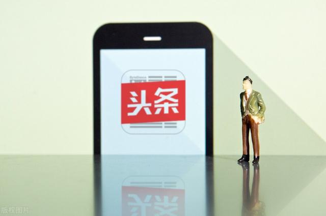 做自媒體十萬粉絲月收入多少錢（自媒體10萬粉絲月收入）