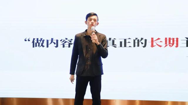 新媒體運(yùn)營(yíng)工作內(nèi)容簡(jiǎn)歷，新媒體運(yùn)營(yíng)工作內(nèi)容簡(jiǎn)歷怎么寫(xiě)？