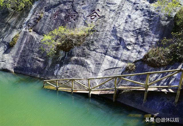 適合游樂場發(fā)朋友圈的句子帶小孩，適合游樂場發(fā)朋友圈的句子帶小孩玩？