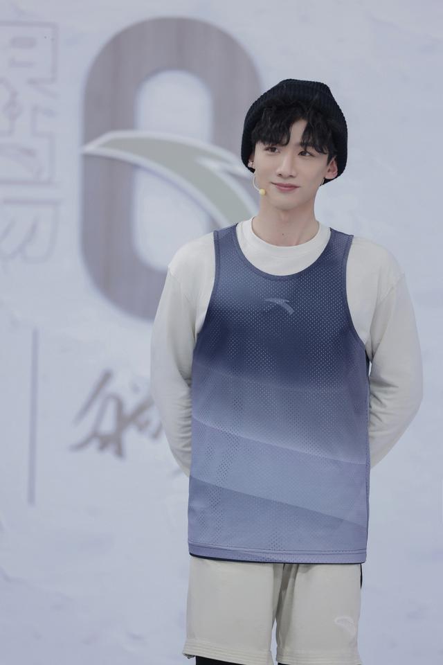 鄭業(yè)成的粉絲名叫什么（鄭業(yè)成粉絲多少）