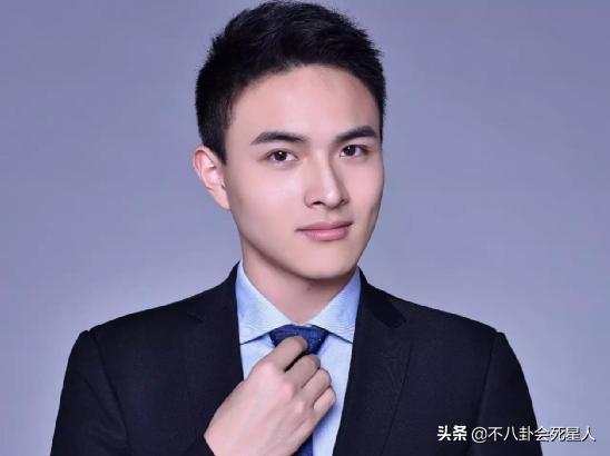 新聞直播間男主持人名單及照片，新聞直播間男主持人名單及照片大全