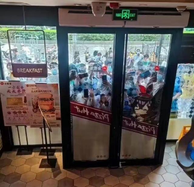 必勝客兼職價格，必勝客兼職一個月大概多少工時？