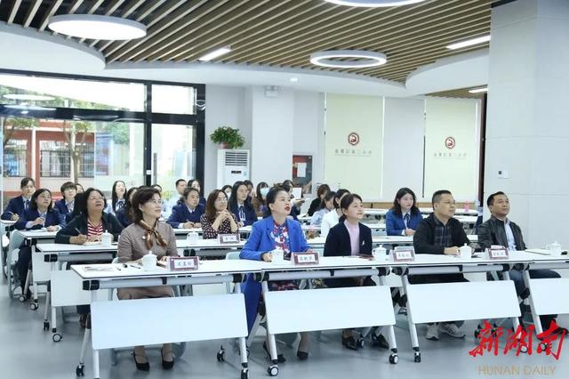局域網(wǎng)是什么（周邊的網(wǎng)絡(luò)是什么意思）