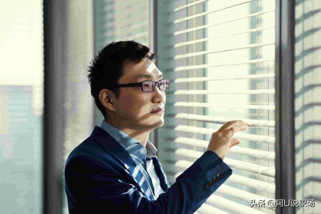 拼多多誰(shuí)的創(chuàng)始人為什么辭職（拼多多誰(shuí)的創(chuàng)始人研究）