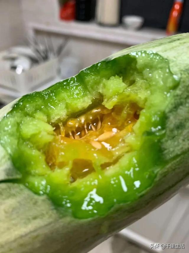 羊角蜜的皮和籽可以吃嗎（羊角蜜籽可以吃么）