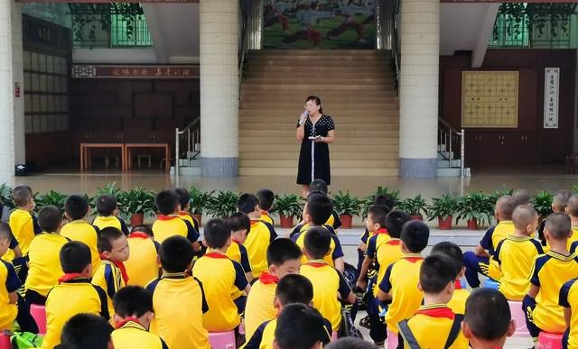 推廣普通話手抄報(bào)簡單又好看，推廣普通話手抄報(bào)簡單又好看內(nèi)容？