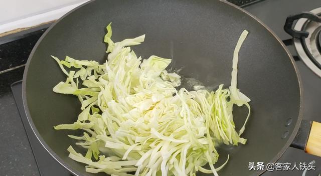 綠豆粉絲減肥期間可以吃嗎，綠豆粉絲吃多了會(huì)胖嗎？