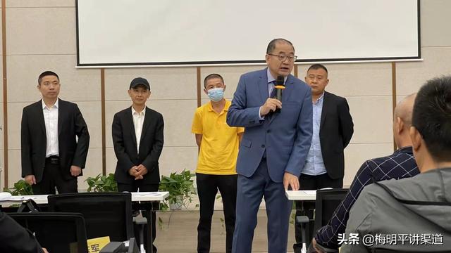 有產(chǎn)品怎么找銷售渠道客戶呢，有產(chǎn)品怎么找銷售渠道客戶經(jīng)理？