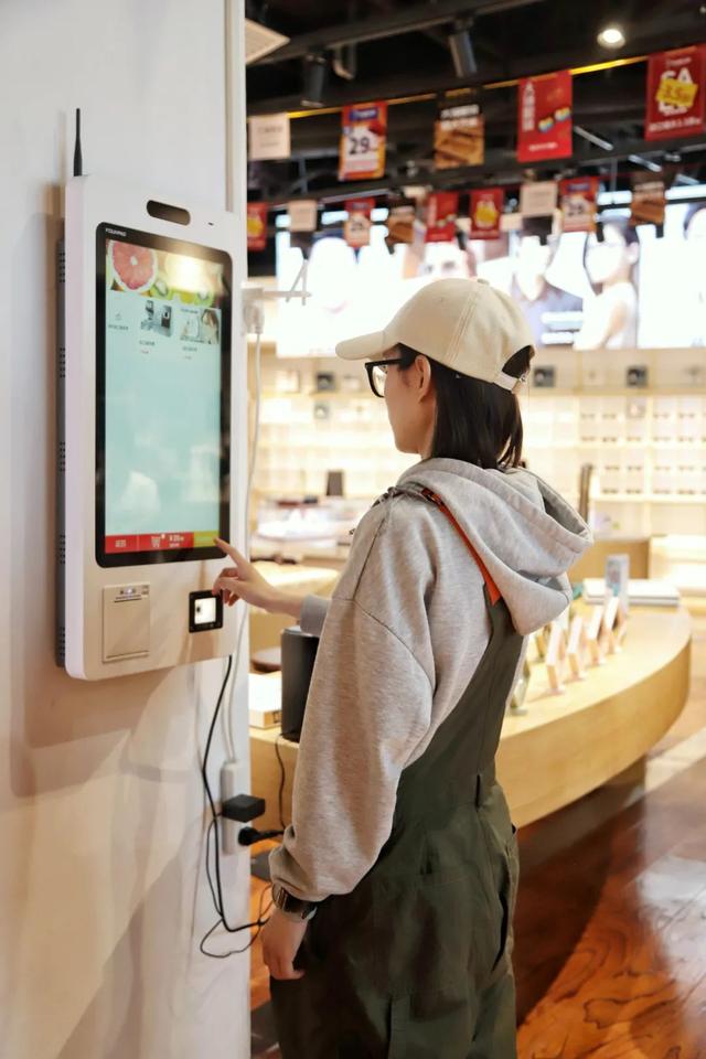 眼鏡店投資大約多少錢（眼鏡店投資多大）