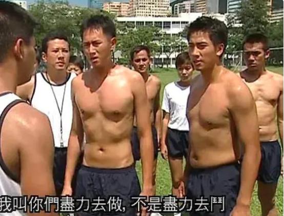 腹肌真實發(fā)朋友圈圖片大全，發(fā)朋友圈的腹肌圖片