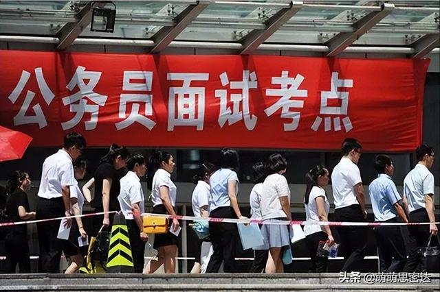 現(xiàn)在比較容易賺錢的行業(yè)，干什么行業(yè)能掙錢快？