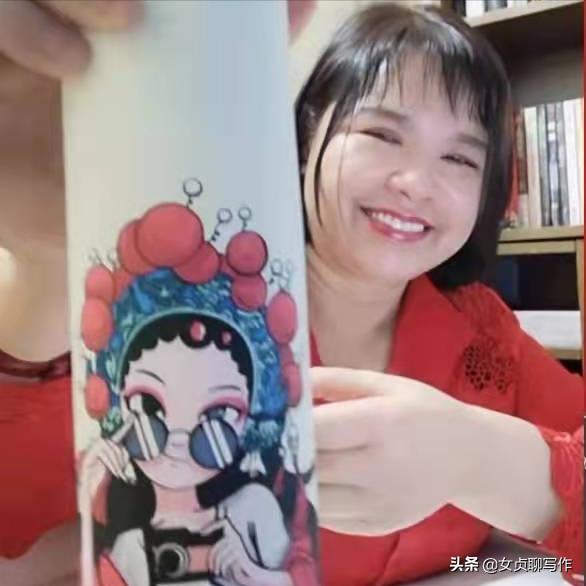 直播稿子模板新人（直播稿子模板新人帶貨）