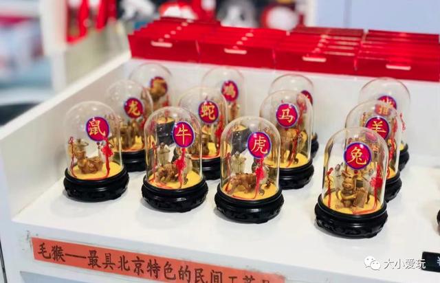 故宮淘寶和故宮文創(chuàng)哪個好（淘寶的故宮文創(chuàng)和故宮賣的一樣嗎）