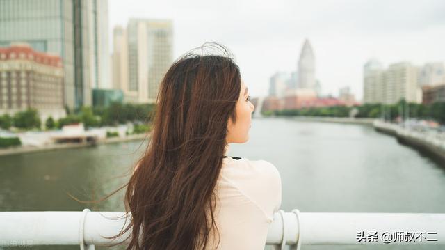 討厭一個(gè)人怎么發(fā)朋友圈讓她知道我喜歡他，討厭一個(gè)人如何發(fā)朋友圈？