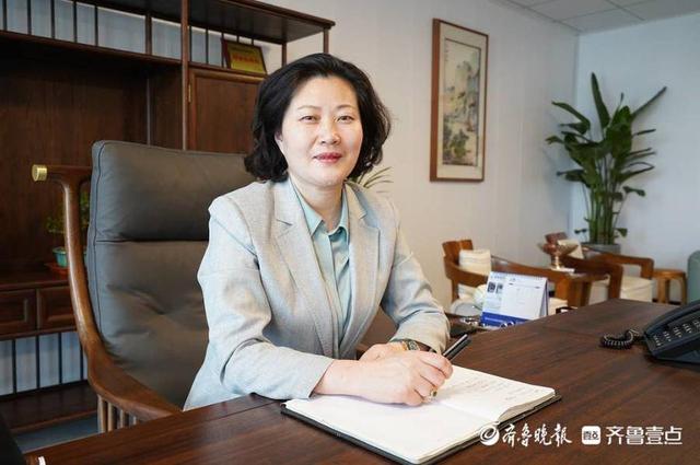 000字創(chuàng)業(yè)成功人士訪談，采訪身邊的創(chuàng)業(yè)者采訪報告1000字？"