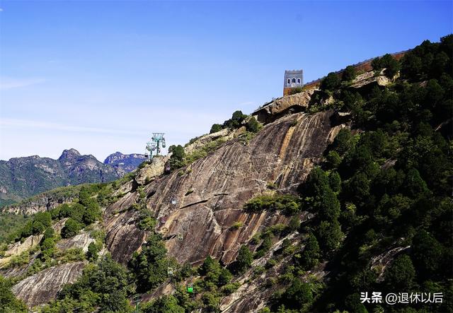 天空很藍(lán)發(fā)朋友圈的句子，天藍(lán)藍(lán)的天空發(fā)朋友圈？