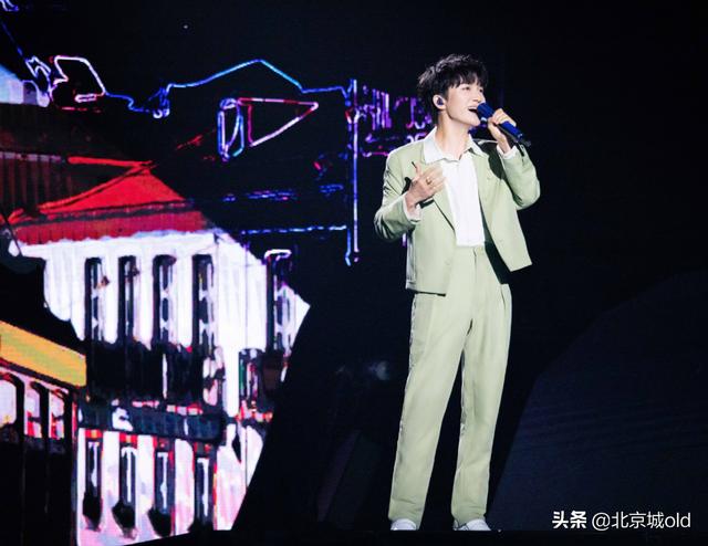 021抖音最火的歌曲，2020抖音最火50首歌曲？"