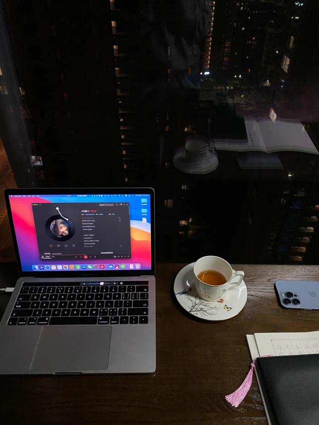 失眠發(fā)的朋友圈文案，入睡技巧分享文案？
