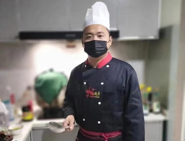 過(guò)年賺錢(qián)圖片，過(guò)年賺錢(qián)圖片大全？